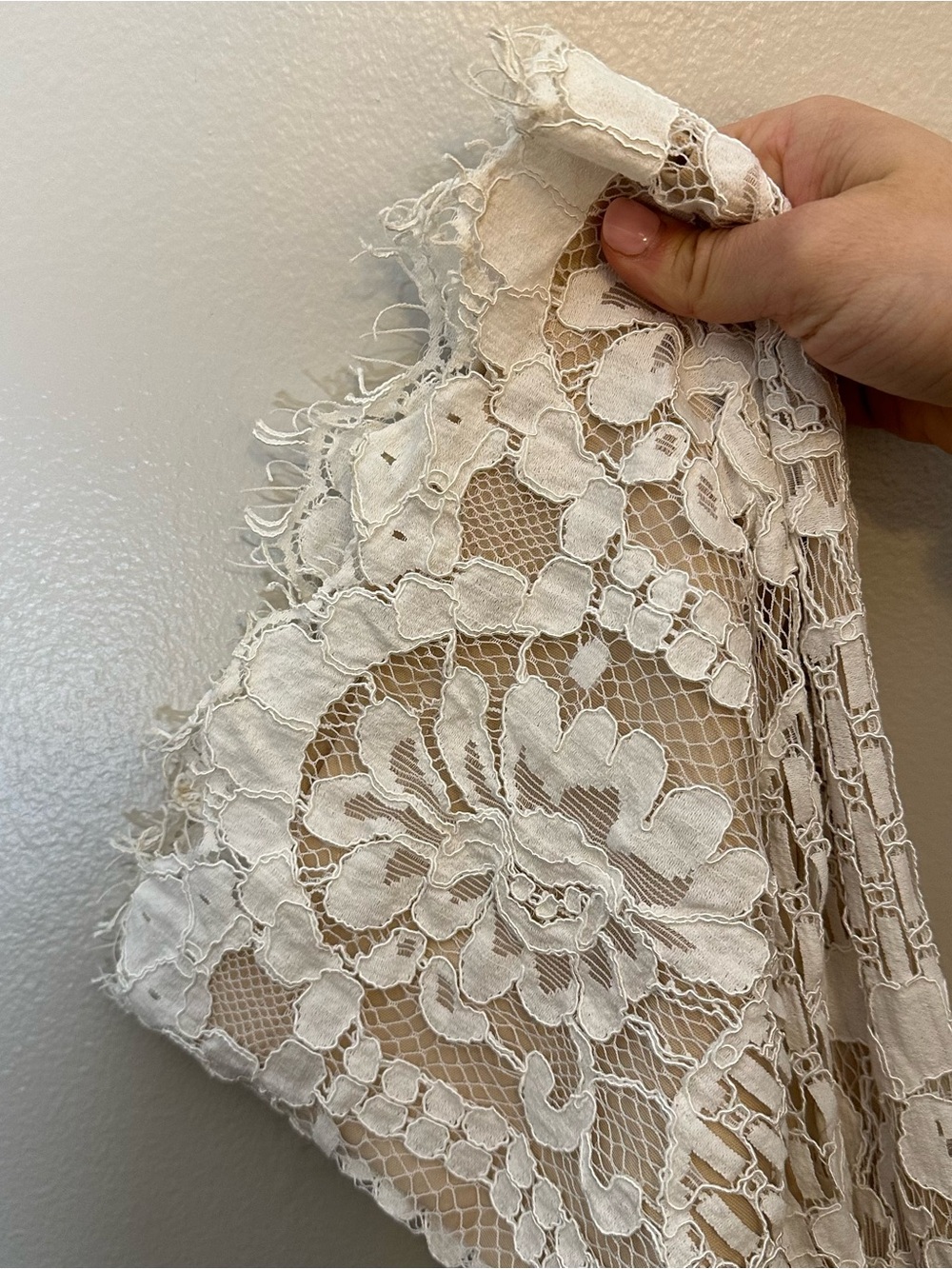 [Lulus] White Lace Halter Jumpsuit Bridal Shower (M) - Picture 9 of 10